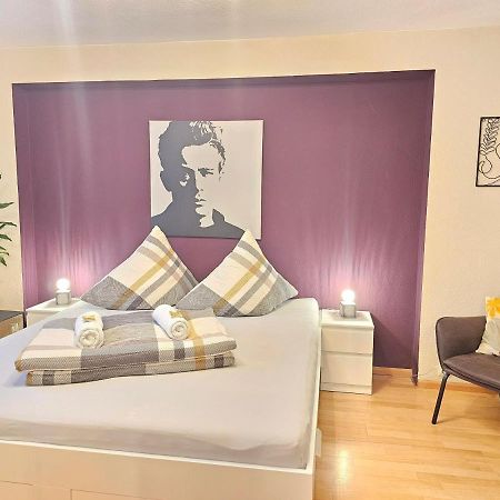Doppelzimmer 1 I Geteiltes Bad & Kueche I Mit Dem Zug Nur 4 Min Bis Zum Hauptbahnhof Friburgo in Brisgovia Esterno foto
