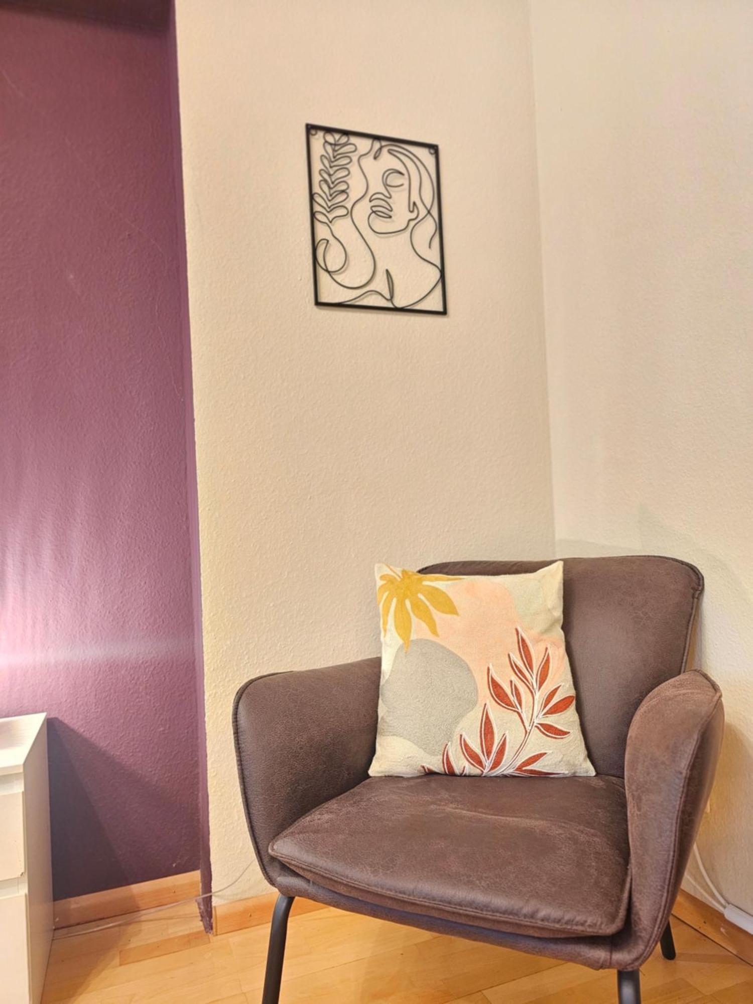 Doppelzimmer 1 I Geteiltes Bad & Kueche I Mit Dem Zug Nur 4 Min Bis Zum Hauptbahnhof Friburgo in Brisgovia Esterno foto